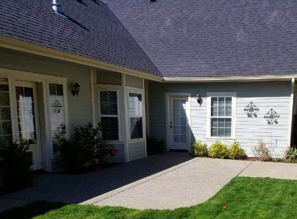 outsidehome1